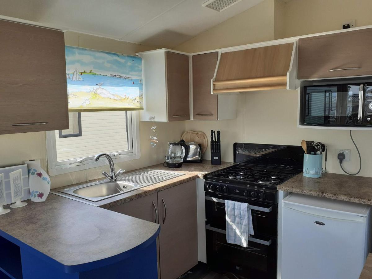 Kittiwake Apartment Saint Cyrus Екстериор снимка