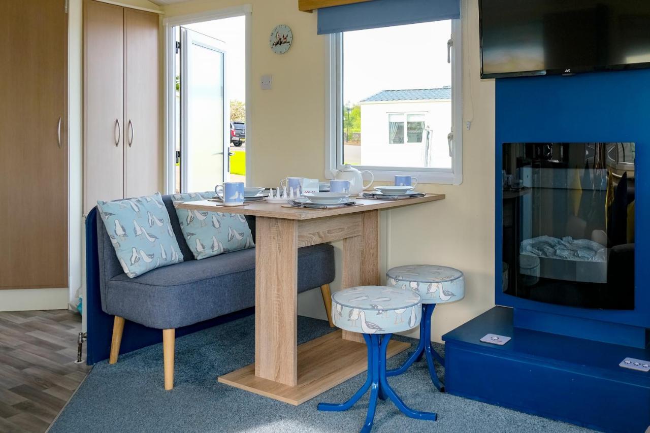 Kittiwake Apartment Saint Cyrus Екстериор снимка