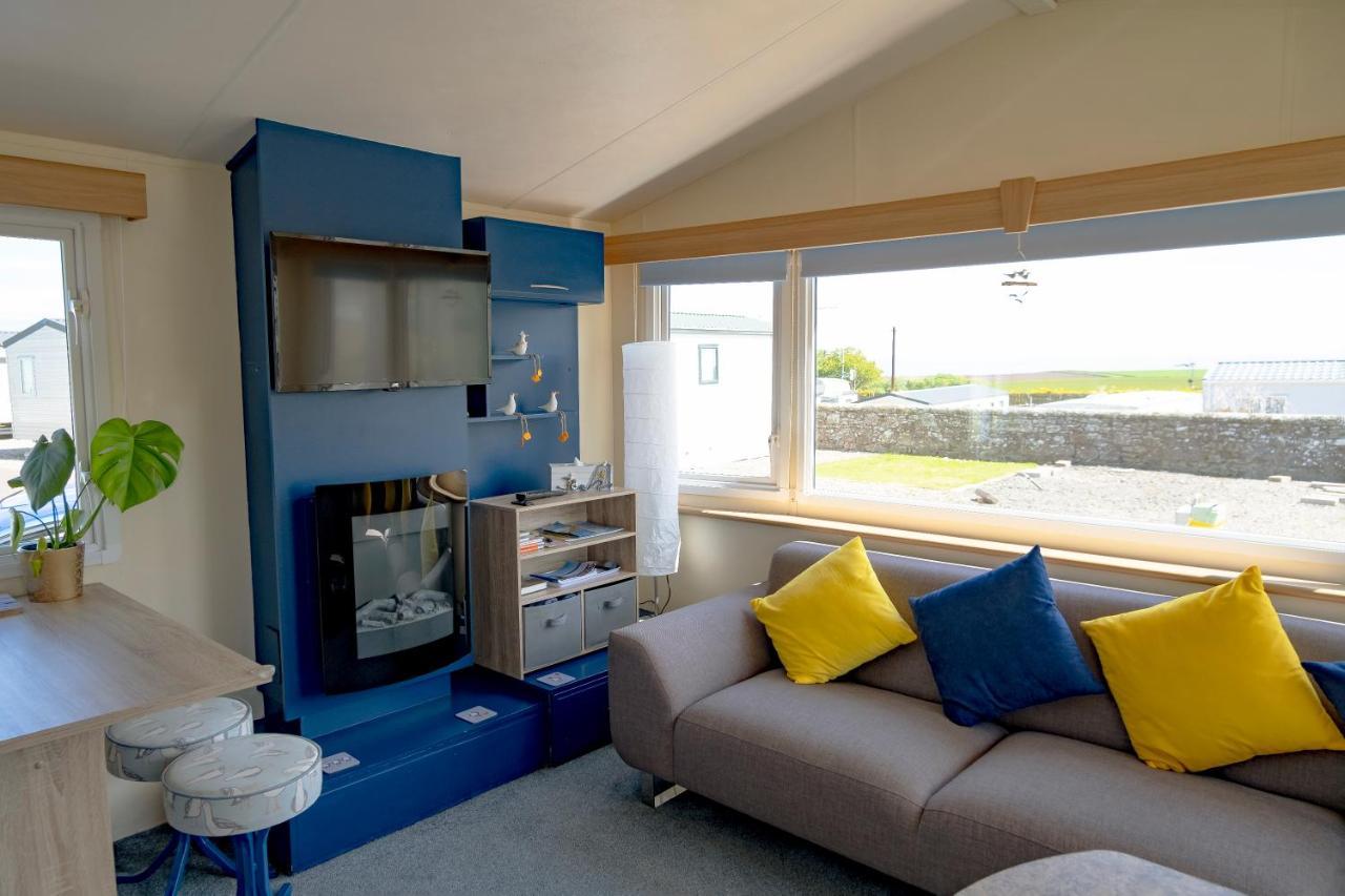 Kittiwake Apartment Saint Cyrus Екстериор снимка
